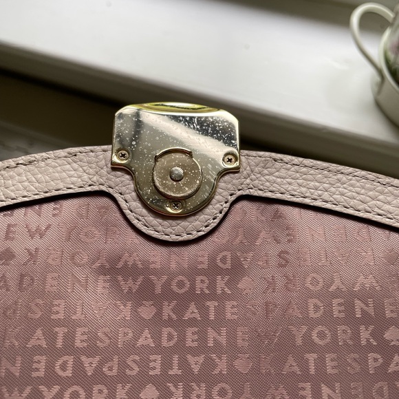 Kate Spade Handbag light Beige W/Beige Stripes Leather - Picture 13 of 16